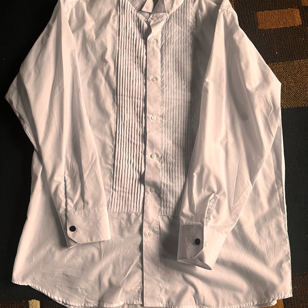 Elegant White Men's Dress Shirt